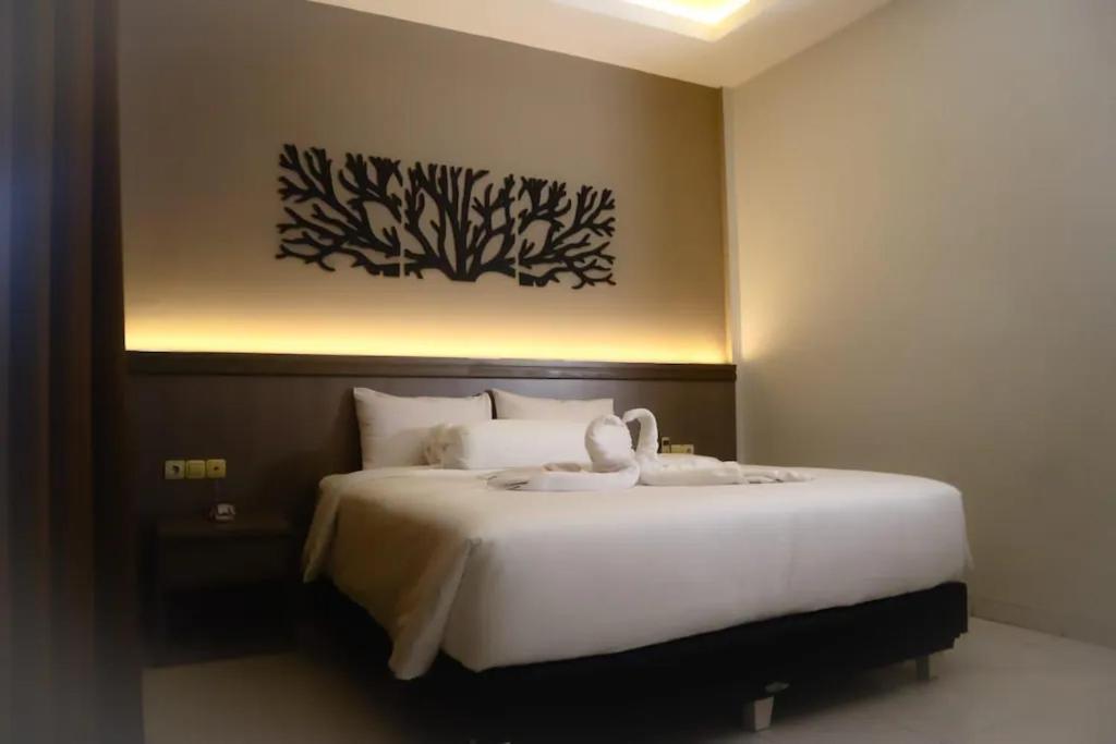 Front One Resort Indraloka Temanggung Extérieur photo